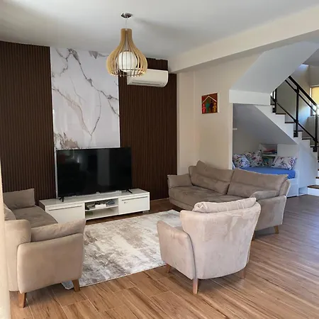 Villa With Private Pool *