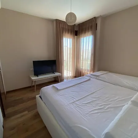 Villa With Private Pool *