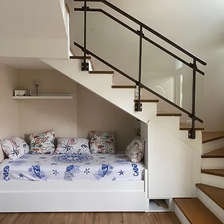 With Private Pool فيلة